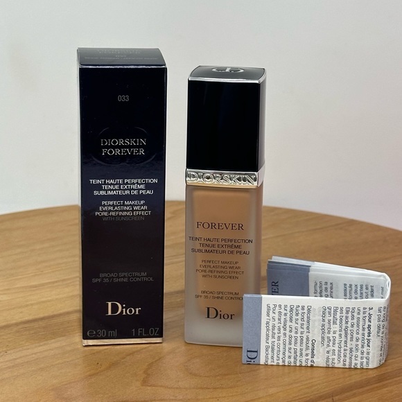 Dior Other - Diorskin Forever Everlasting Wear Pore-Refining 033 Beige Abricot NEW